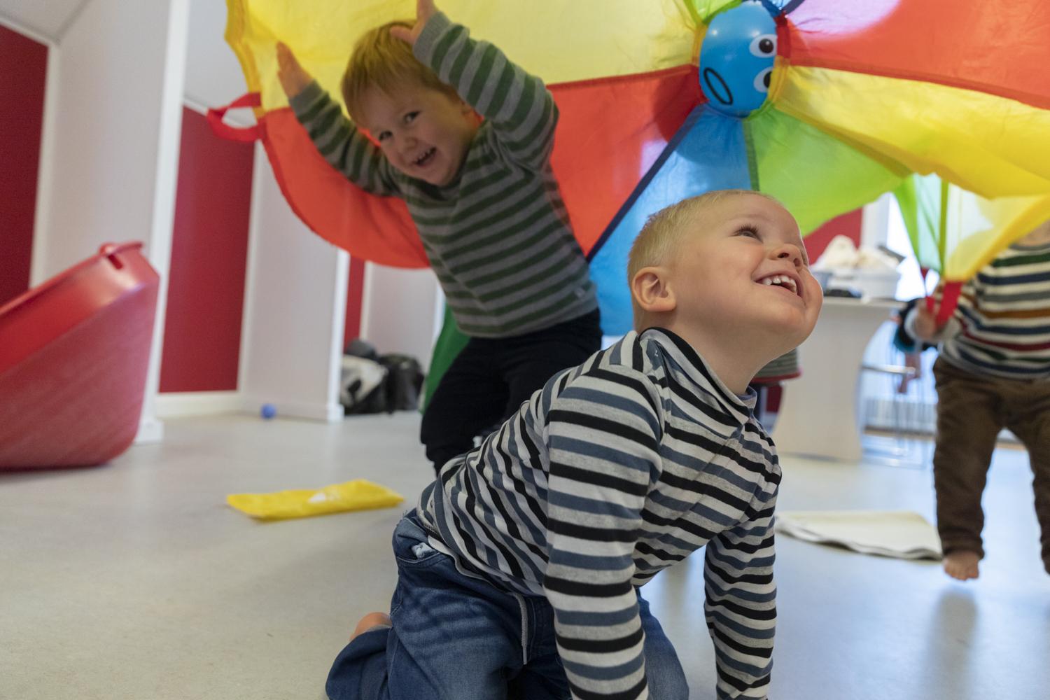 Nord- og Sydpolen med Isbjerget